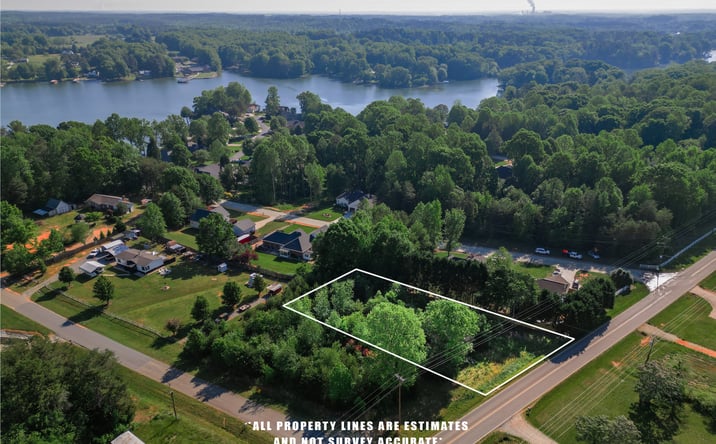 Pictures of Land property located at 6914 Little Mountain Rd, Lake Norman of Catawba, NC 28673 for sales - image #1