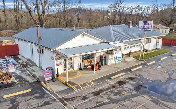 Pictures of Retail property located at 2644 Mount Vernon Road, Newark, OH 43055 for sales - image #1