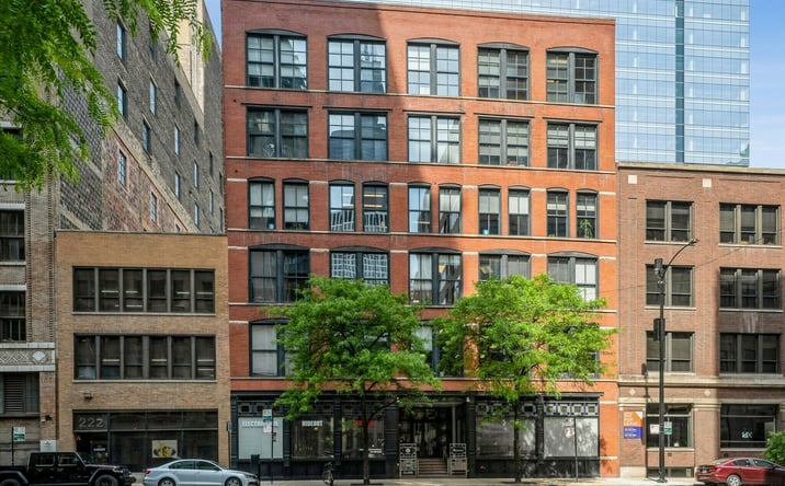 Pictures of Office property located at 216 S Jefferson St Portfolio, Chicago, IL 60661 for sales - image #1