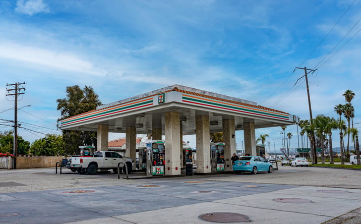 Pictures of Retail property located at 202 North Mt Vernon Ave, Colton, CA 92324 for sales - image #1