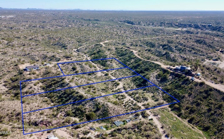Pictures of Land property located at 41XX5 N 276th Ave 5, Morristown, AZ 85342 for sales - image #1