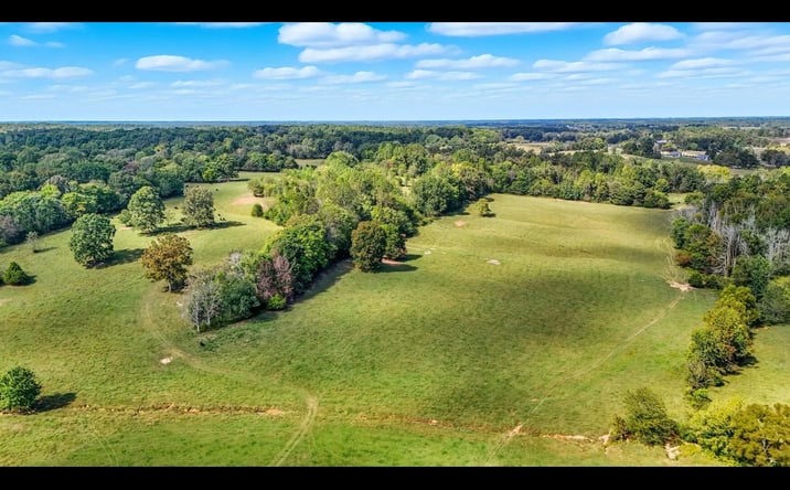 Pictures of Land property located at 1 Smithville Hwy, Sparta, TN 38583 for sales - image #1