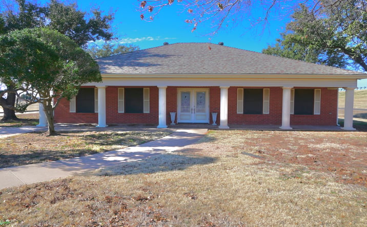 Pictures of Mixed Use, Office property located at 4501 Northwest Fwy, Wichita Falls, TX 76306 for sales - image #1