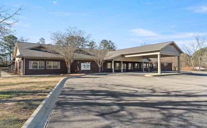Pictures of Senior Living, Special Purpose, Office, Mixed Use property located at 224 Kings Cir, Pell City, AL 35128, 220 Kings Cir, Pell City, AL 35128 for sales - image #1