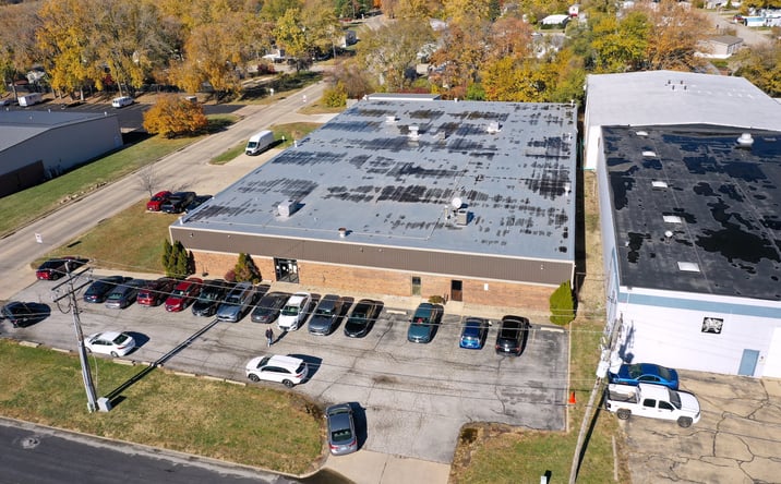 Pictures of Industrial property located at 921 W Detweiller Dr, Peoria, IL 61615 for sales - image #1