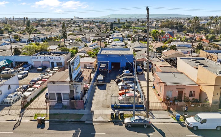 Pictures of Industrial property located at 3846 W Imperial Hwy, Inglewood, CA 90303 for sales - image #1