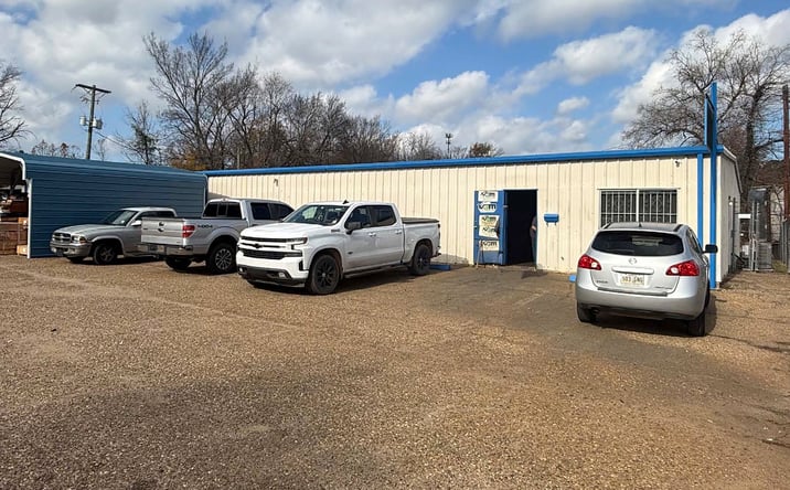 Pictures of Industrial property located at 4118 & 4122 Curtis Lane, Shreveport, LA 71109 for sales - image #1
