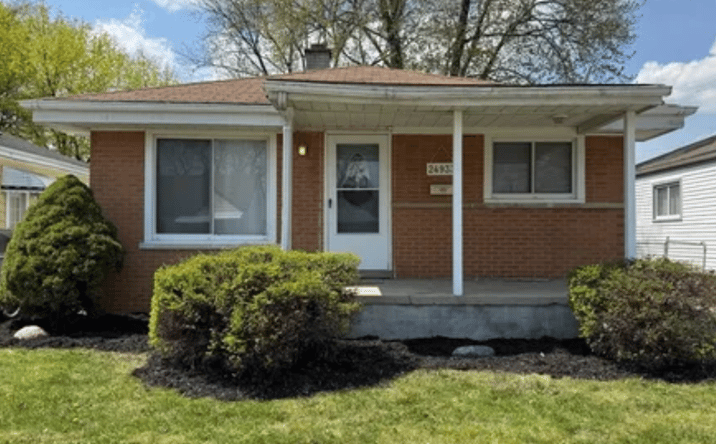 Pictures of Business for Sale, Multifamily, Note/Loan property located at 25112 Dale St, Roseville, MI 48066 for sales - image #1