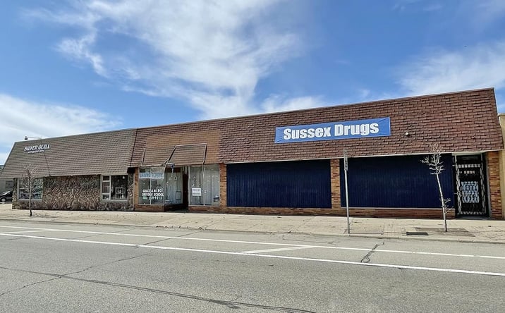 Pictures of Retail property located at 22825, 22831 & 22835 Van Dyke Ave, Warren, MI 48089 for sales - image #1