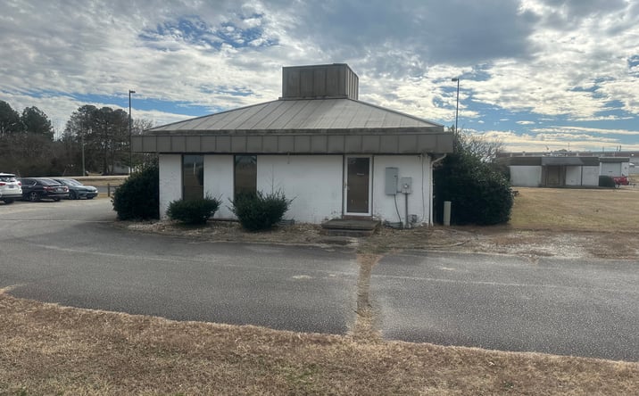 Pictures of Mixed Use, Office property located at 9435 NC-305, Jackson, NC 27845 for sales - image #1