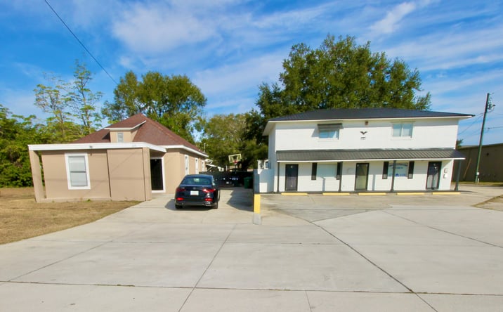 Pictures of Mixed Use, Multifamily, Office property located at 608 Dundee Rd, Dundee, FL 33838 for sales - image #1