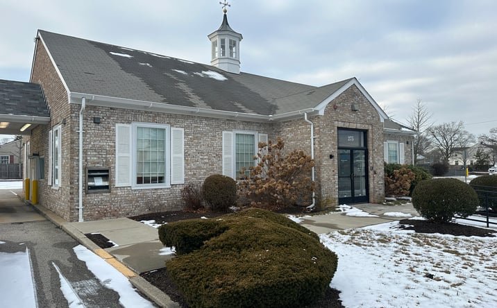 Pictures of Office, Retail property located at 275 Newport Ave, East Providence, RI 02916 for sales - image #1