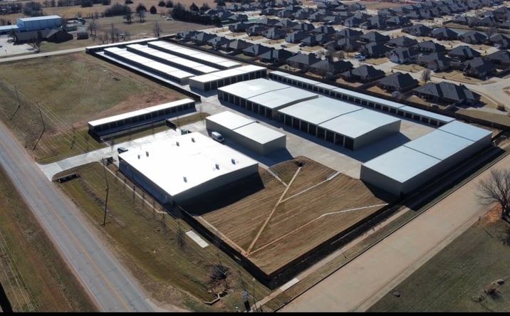 image of property at 721 N CLEAR SPRINGS RD Mustang OK 73064