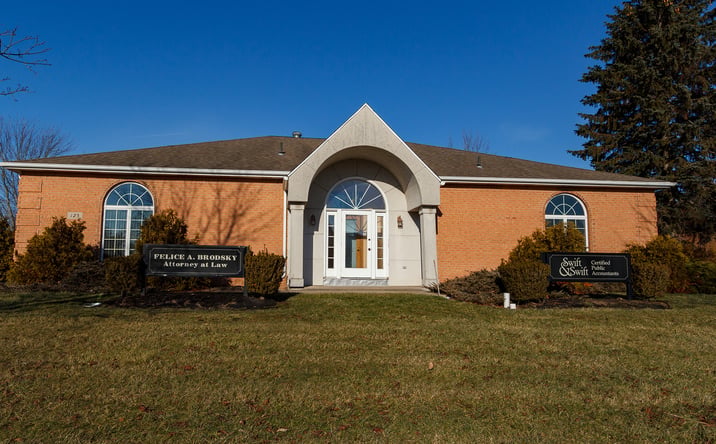 Pictures of Office property located at 125 Professional Parkway, Lockport, NY 14094 for sales - image #1