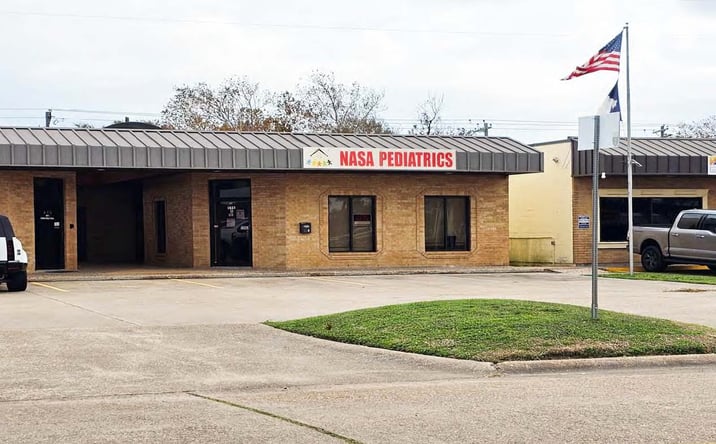 Pictures of Office property located at 926 14th St N, Texas City, TX 77590 for sales - image #1