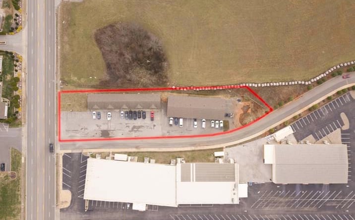Pictures of Office property located at 6115 Scottsville Rd, Bowling Green, KY 42101 for sales - image #1