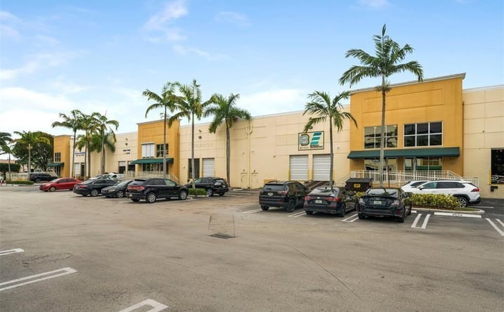 Pictures of Industrial property located at 3530 NW 115th Avenue # 3530, Doral, FL 33178 for sales - image #1