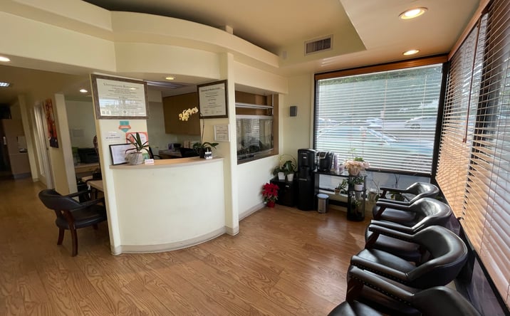 Pictures of Business for Sale property located at 19458 Ventura Blvd, Los Angeles, CA 91356 for sales - image #1