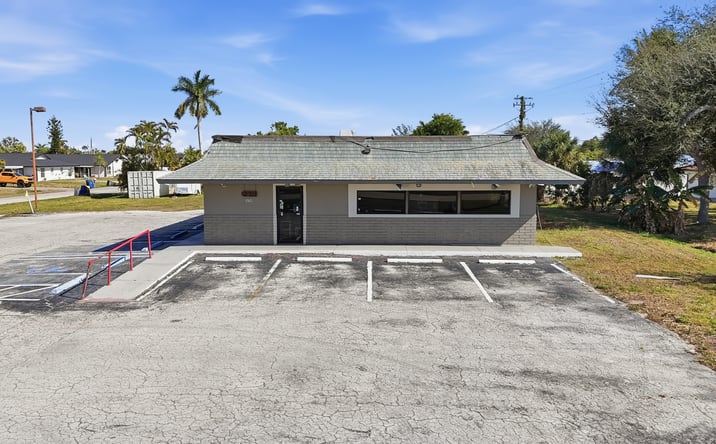 image of property at 16541 SAN CARLOS BLVD Fort Myers FL 33908