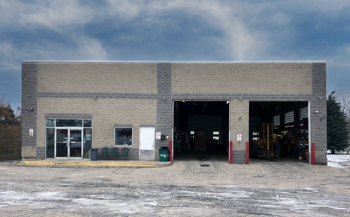 Pictures of Mixed Use, Retail, Land property located at 776 W Oakton St, Des Plaines, IL 60018 for sales - image #1