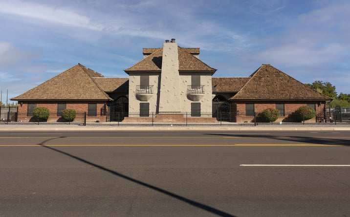 Pictures of Office property located at 40 W Brown Rd, Mesa, AZ 85201 for sales - image #1