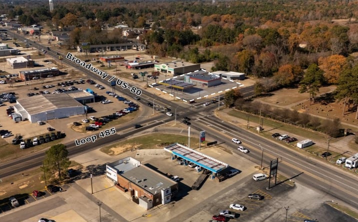 Pictures of Land property located at 1109 E Broadway Ave, Gladewater, TX 75647 for sales - image #1