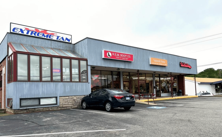 Pictures of Mixed Use, Retail property located at 785 Long Hill Rd, Groton, CT 06340 for sales - image #1