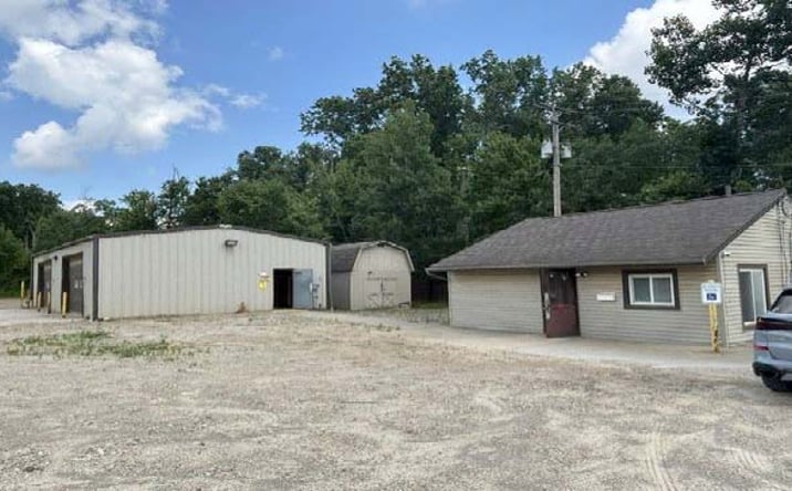 Pictures of Industrial property located at 7937 OH-44, Ravenna, OH 44266 for sales - image #1