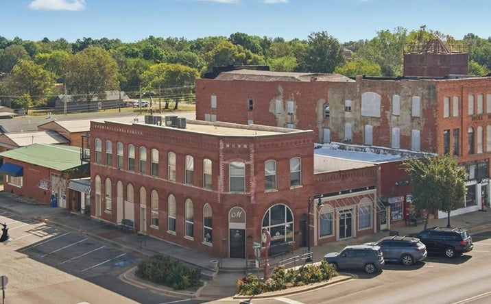 Pictures of Mixed Use, Office, Retail property located at 101 S Broadway St, Tecumseh, OK 74873 for sales - image #1