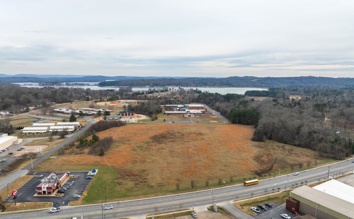 Pictures of Land property located at 8508 Hixson Pike, Lakesite, TN 37343 for sales - image #1