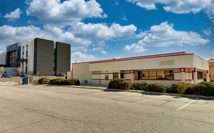 Pictures of Retail property located at 2791 Lenwood Rd, Barstow, CA 92311 for sales - image #1