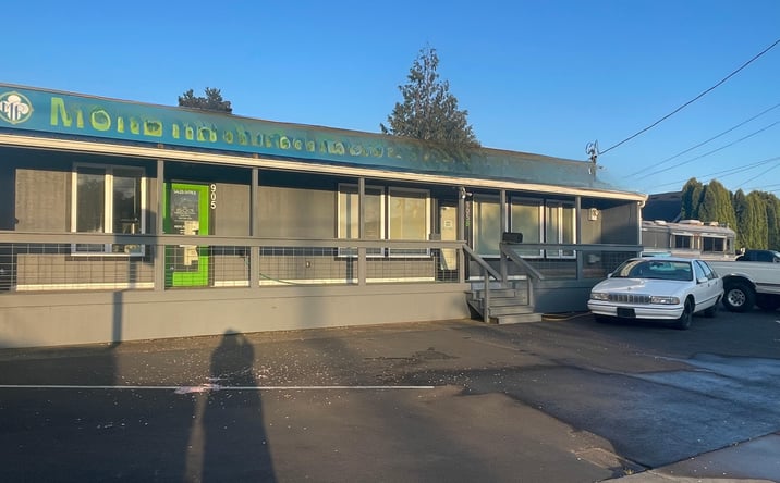 Pictures of Office, Retail property located at 905 Pacific Avenue, Tillamook, OR 97141 for sales - image #1