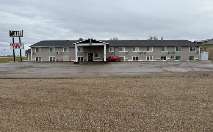 Pictures of Hospitality property located at 1191 1st Ave NW, Beach, ND 58621 for sales - image #1