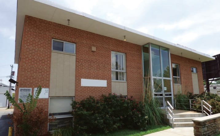 Pictures of Office property located at 4224 Watson Rd, St. Louis, MO 63109 for sales - image #1