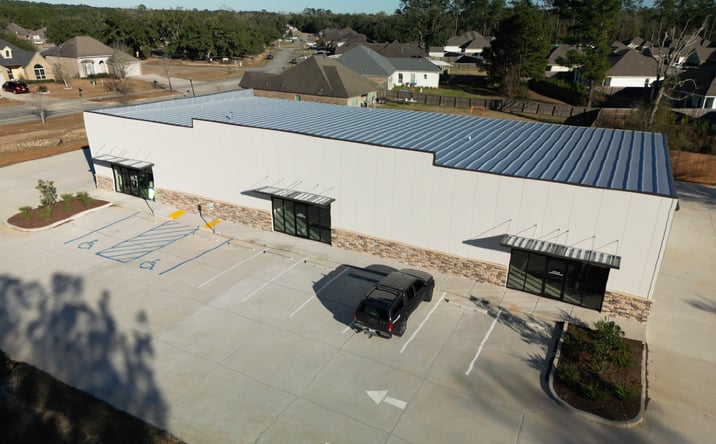 Pictures of Industrial, Retail property located at 23516 Haven Blvd, Ponchatoula, LA 70454 for sales - image #1