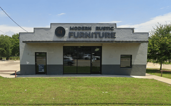 Pictures of Retail, Industrial property located at 316 West University Drive, McKinney, TX 75069 for sales - image #1