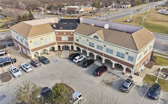 Pictures of Office property located at 12710 S Pflumm Road, Olathe, KS 66062 for sales - image #1