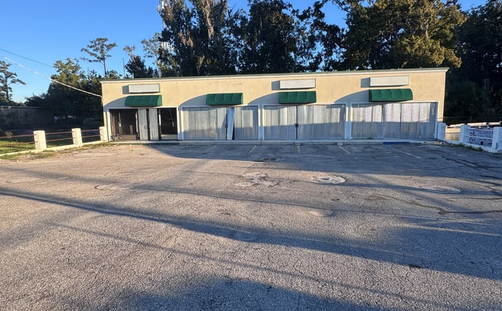 Pictures of Retail property located at 5501 Beach Blvd, Jacksonville, FL 32207, 1339 Cesery Terrace, Jacksonville, FL 32211, 1780 W 45th St, Jacksonville, FL 32209, 8120 Lem Turner Rd, Jacksonville, FL 32208 for sales - image #1