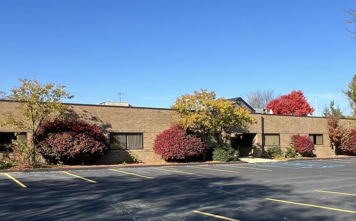 Pictures of Industrial property located at 1050 – 1060 W. Silverbell Road, Lake Orion, MI 48359 for sales - image #1
