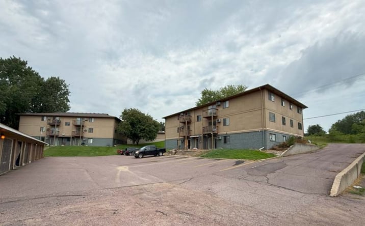 Pictures of Multifamily property located at 505 N Cleveland Ave, Sioux Falls, SD 57103 for sales - image #1