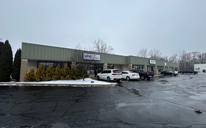 Pictures of Retail property located at 75 Applewood Dr NW, Sparta, MI 49345 for sales - image #1