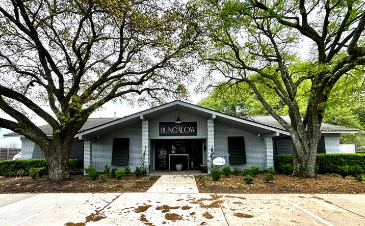 Pictures of Hospitality, Mixed Use, Office, Retail property located at 2700 Douglas Dr, Bossier City, LA 71111 for sales - image #1