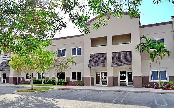 Pictures of Industrial, Office property located at 3932 Coral Ridge Dr # 21, Coral Springs, FL 33065 for sales - image #1