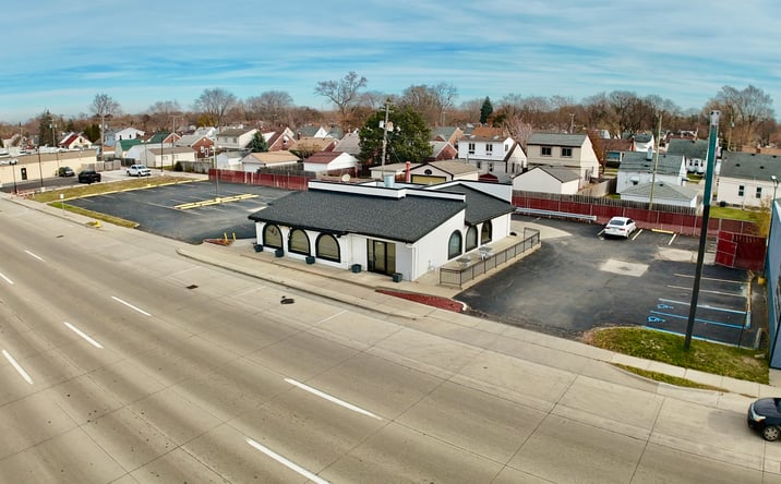 Pictures of Retail property located at 1297 Fort St, Wyandotte, MI 48192 for sales - image #1