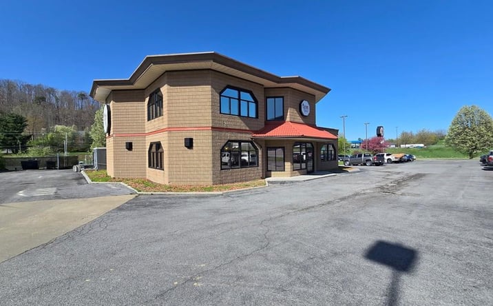 Pictures of Business for Sale, Retail property located at Commerce Dr, Bluefield, VA 24605 for sales - image #1
