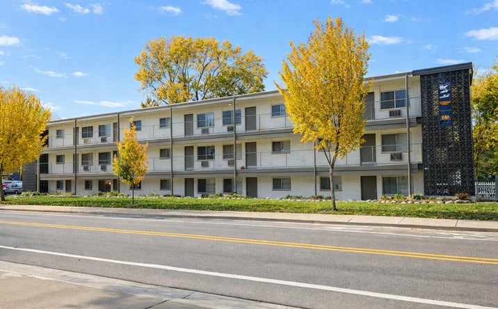 Pictures of Multifamily property located at 415 E Hoover Ave, Ann Arbor, MI 48104 for sales - image #1