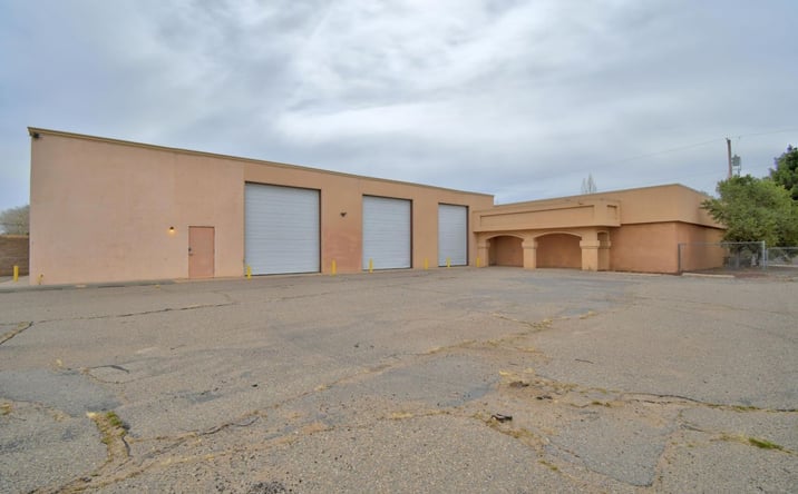 Pictures of Retail property located at 6200 Coors Boulevard SW, Albuquerque, NM 87120 for sales - image #1