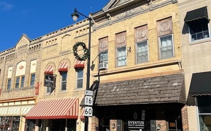 Pictures of Office, Multifamily property located at 122 - 124 W James, Columbus, WI 53925 for sales - image #1