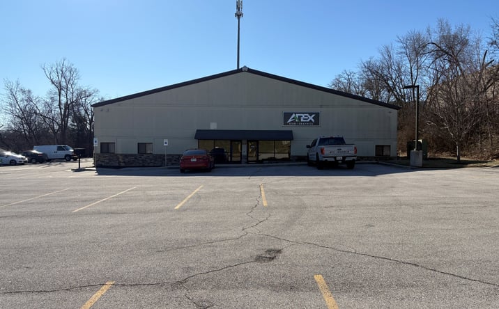 image of property at 2707 NE BROOKTREE LN Gladstone MO 64119-1833