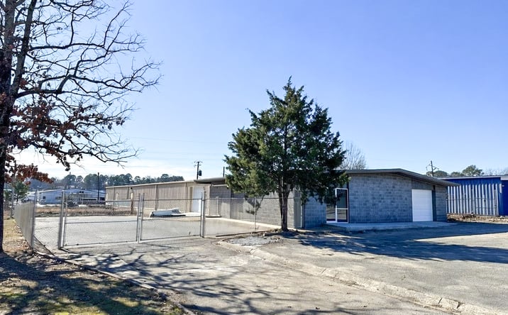 Pictures of Industrial property located at 4501 W 61st St, Little Rock, AR 72209 for sales - image #1